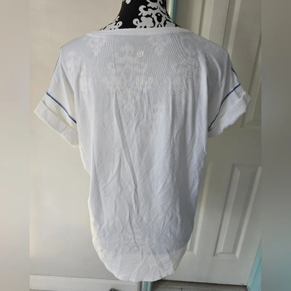 Lululemon White Cuffed Sleeve Relaxed Tee No Size